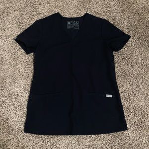 Figs Casma 3 Pocket Scrub Top